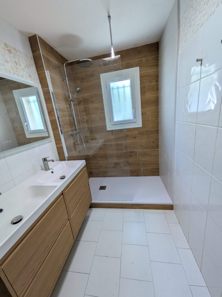 plombier rénovation salle de bain Hérault - AGS Plomberie Chauffage