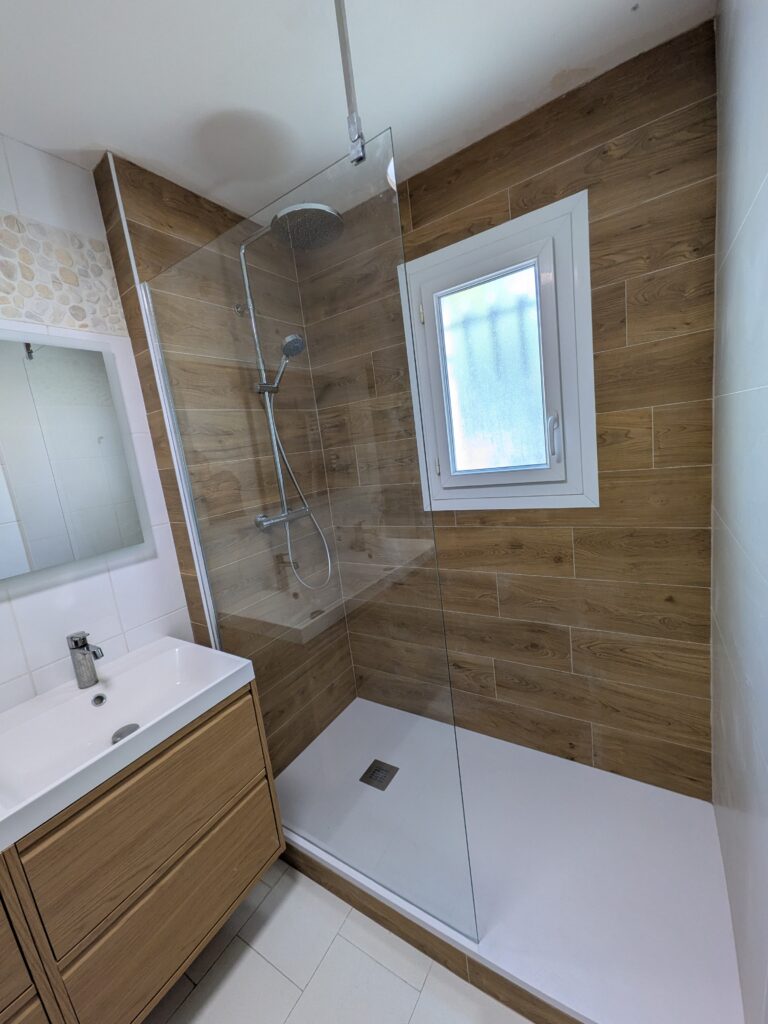 rénovation salle de bain Hérault été 2026 - AGS Plomberie Chauffage